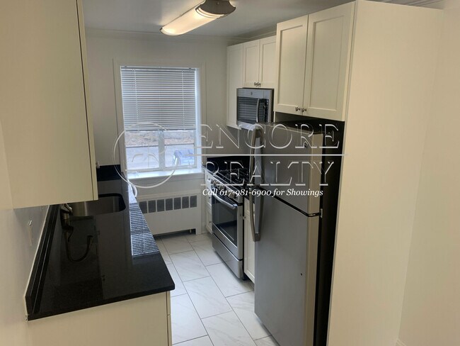 Photo - 86 St Paul St Unit 3