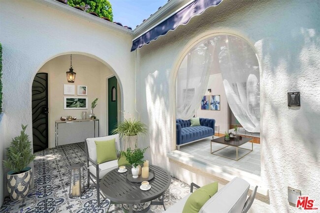 Photo - 223 N Almont Dr