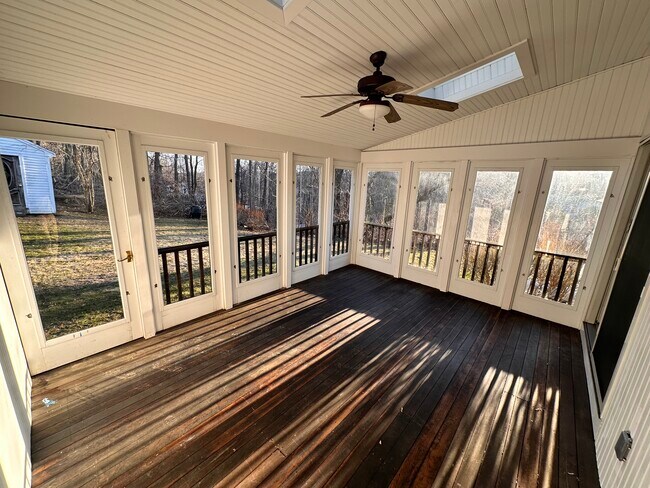 Sun porch - 53 Edinboro St Unit 53