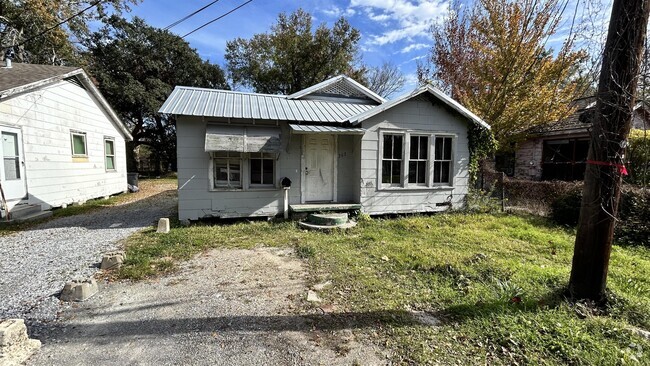 Building Photo - 3628 Wenonah St Rental