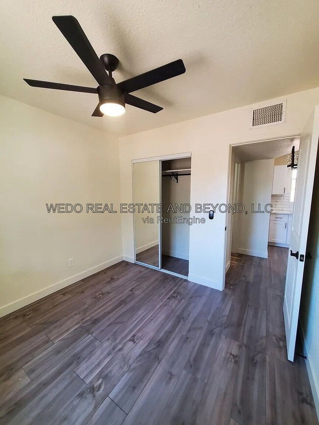 Photo - 6643 N 60th Ave