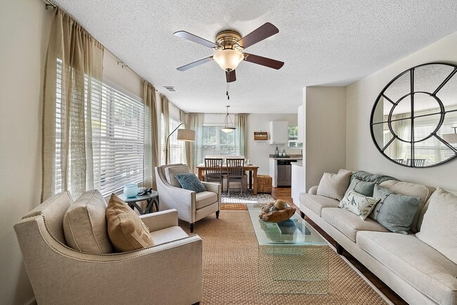 29 Edgewater