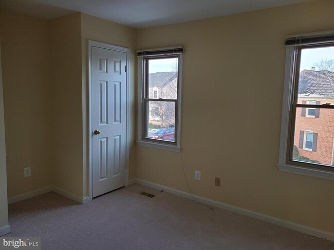 Photo - 15322 Manor Village Ln