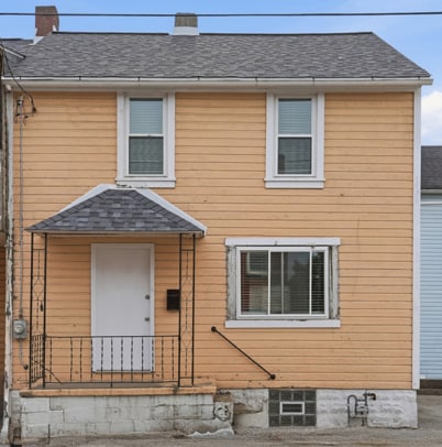 Building Photo - 437 5th St Unit #2 - Right