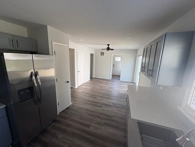 Photo - 381 Pearson Cir