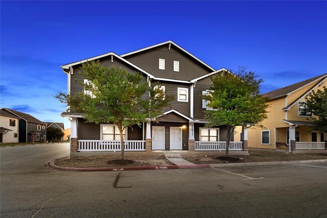 Photo - 6607 Aspen Heights House