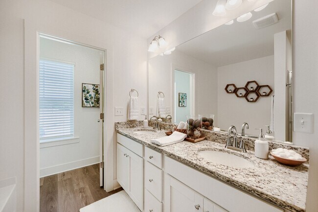 2024 Woodbine Wy
