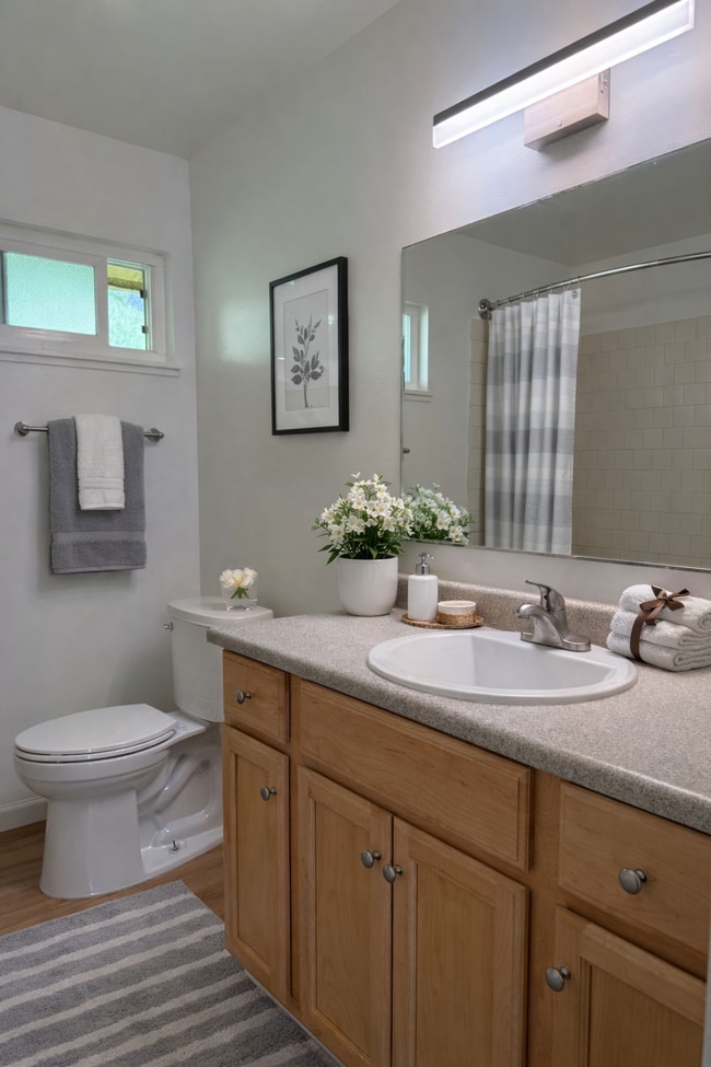 Photo - 39 Jade Ct Unit 4