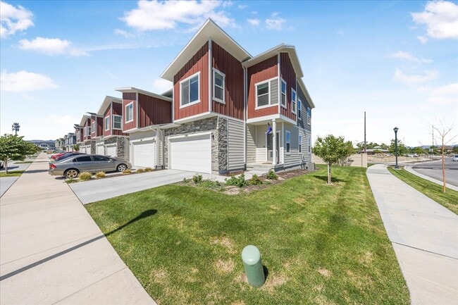 Building Photo - 1502 W Sparta Way Rental