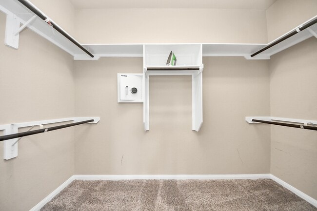 Photo - 29482 Westhope Dr