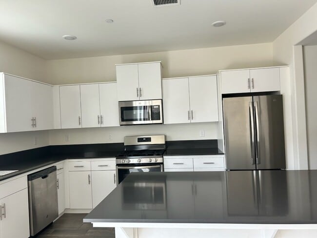 Photo - 3616 Highclere Way