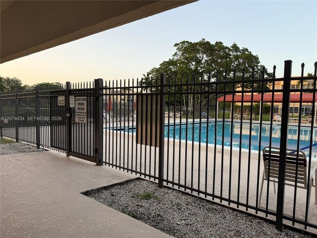 Photo - 5890 NW 64th Ave Unit 302