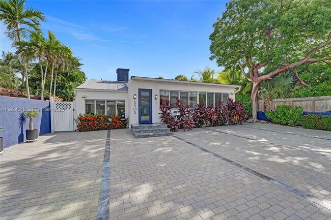 Photo - 3305 NE 16th Ct