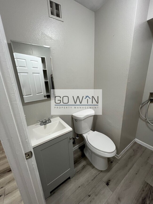 755 W 1st Ave Unit 102