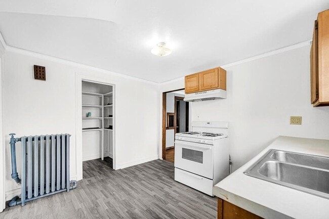 Photo - 650 119th St Unidad 2