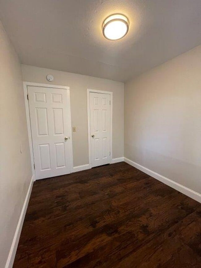 Photo - Unique 1 Bedroom House with Private yard