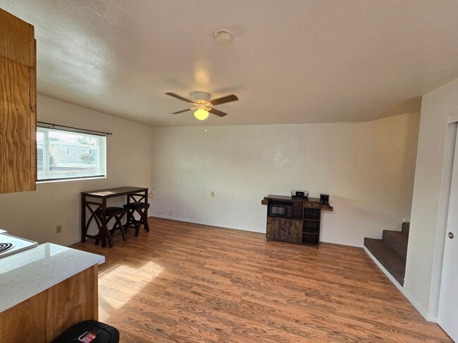 Photo - Amazing Studio Only Minutes from J st Marina