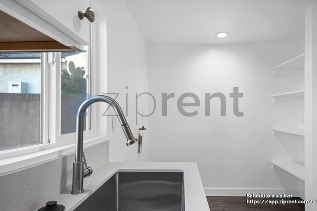 Photo - 12313 Lakewood Blvd