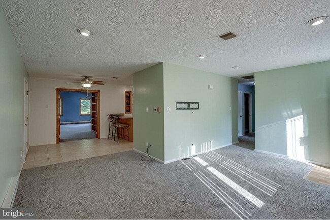 Building Photo - 123 Wyndmere Rd