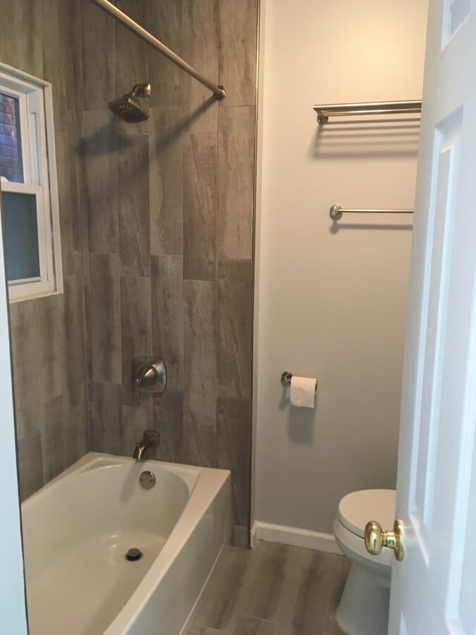 Photo - 104 W 3rd St Unit 1