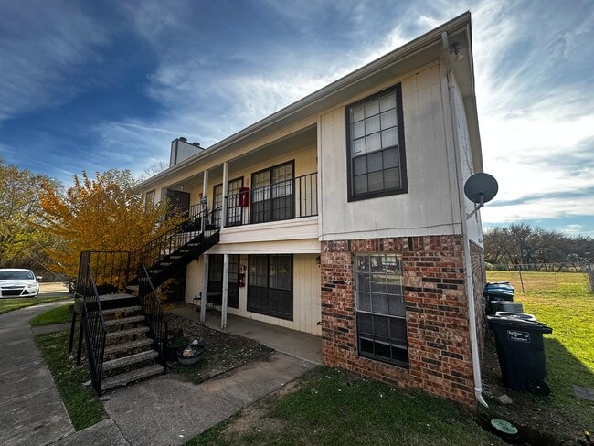 Photo - 4900 Brianhill Dr Unit Apt D