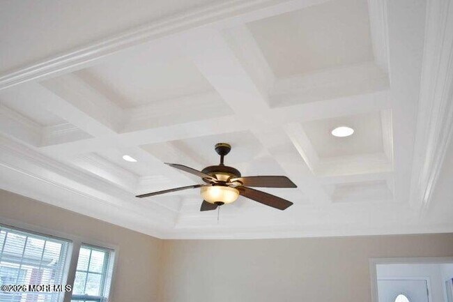 Photo - 27 Castle Harbor Dr