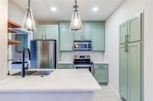 Building Photo - 4067 Beltway Dr Unit 111