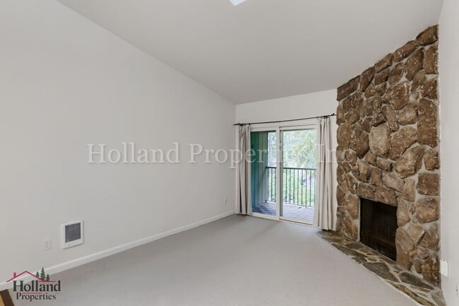 Photo - 2BR Portland Home | Skylight, Wood Fireplace & Screened Porch