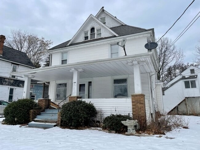 Building Photo - rh420 Unit 420