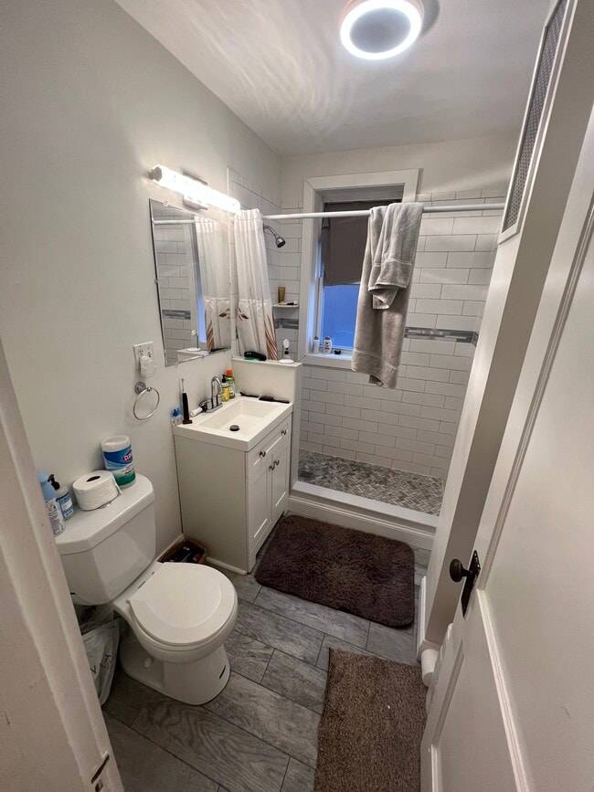 1193 Commonwealth Ave Unit 9