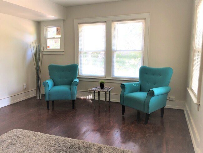 Unit 2 Living Room - 1023 Washtenaw- The Flats!