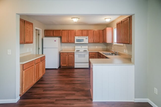 Cocina - 3709 S Cramer Cir