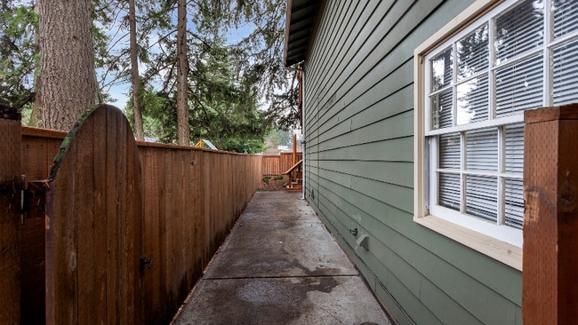 Photo - 15270 SW Springdale Ct