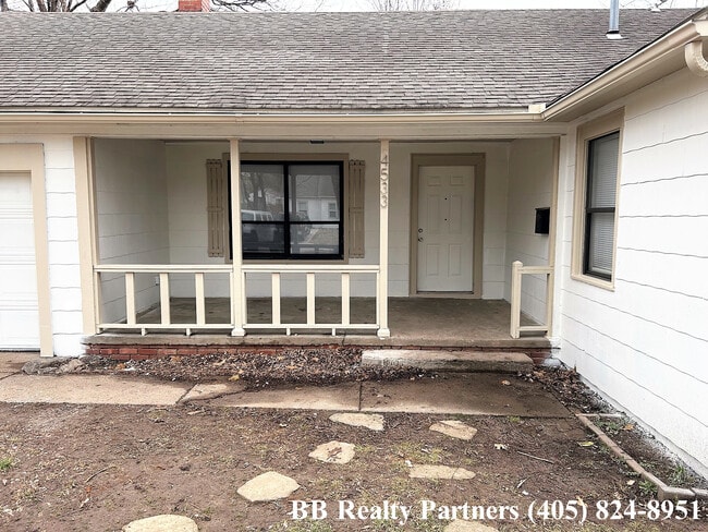 Photo - 4533 E 5th Pl House