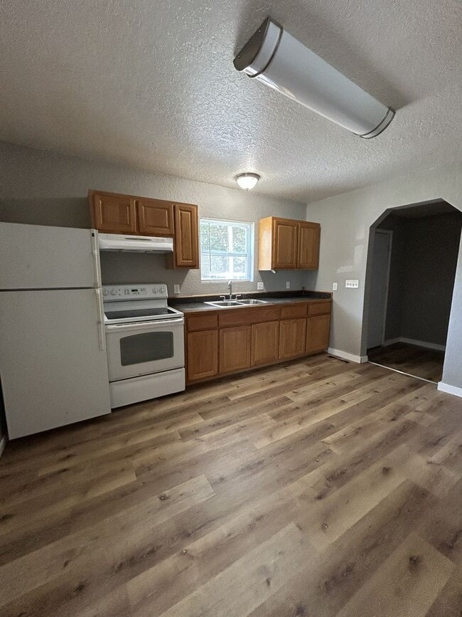 Photo - Very Cute & Very Spacious! 1 Bedroom 1 Bathroom House - W/D Hookups!