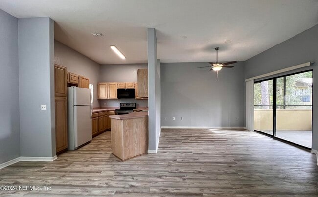 10150 Belle Rive Blvd Unit 904