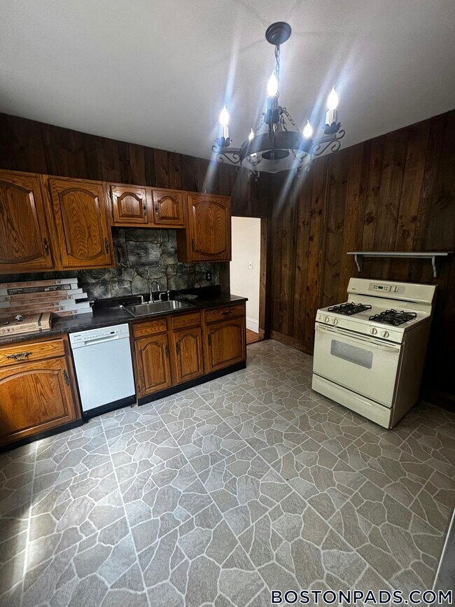 Photo - 5 Aldie St Unit 1