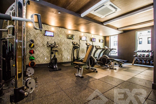 Photo - 242 Newkirk Ave Unit 4C