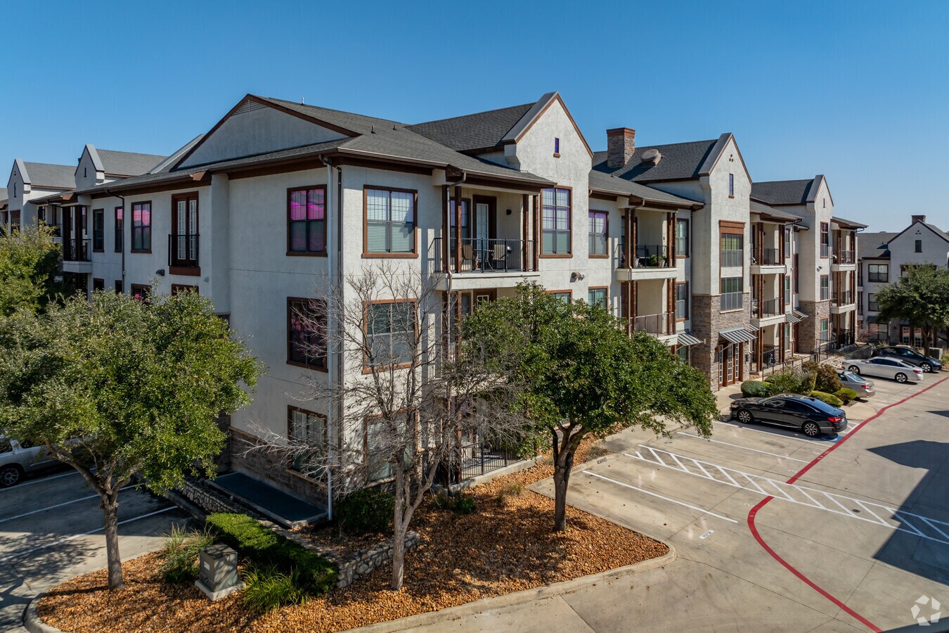 Pinnacle at Oak Hills - Pinnacle at Oak Hills Apartments
