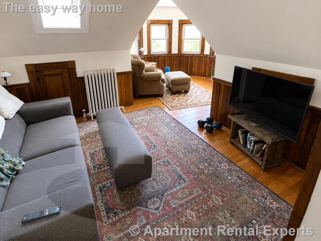 Photo - 72 Thurston St Unit #3