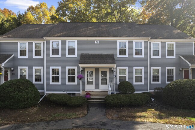 Building Photo - 213 Oakland St Unit APT D