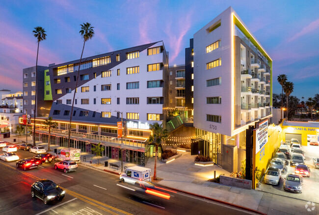 Building Photo - Fusion Hollywood Rental