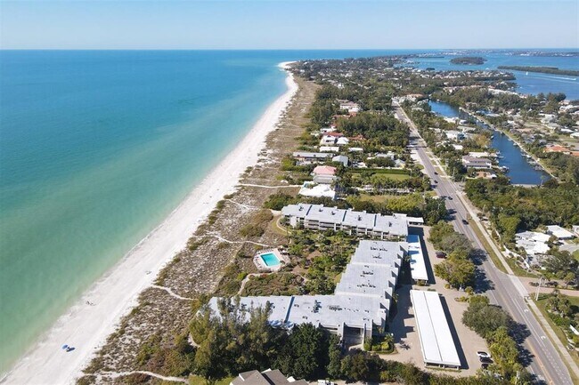 Photo - 5757 Gulf of Mexico Dr Unit 305