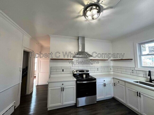 16 Spaulding St Unit 1