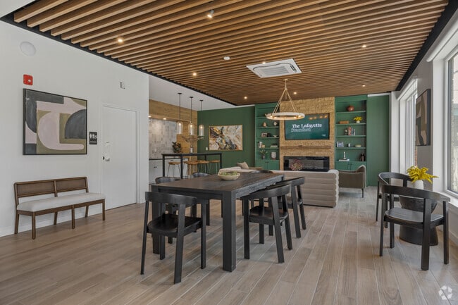 Communal Lounge - The Lafayette Stamford