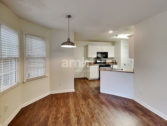 Photo - 170 Steeple Chase Trail