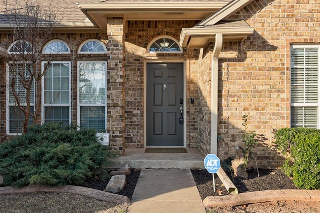 Photo - 1708 NW 161st Cir