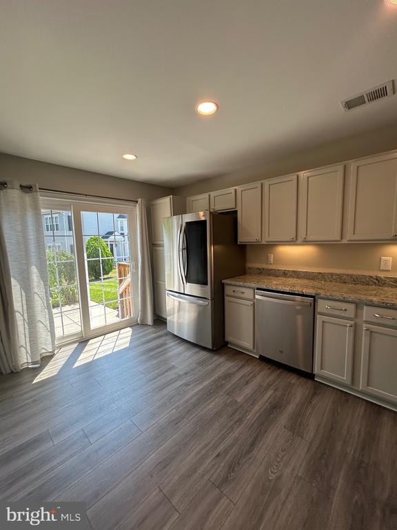 Photo - 606 Gunpowder Ct