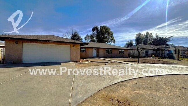 Photo - 11889 Jacaranda Ave