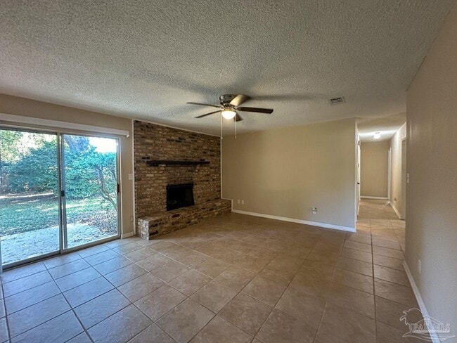 Photo - 3660 Buford Cir